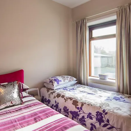 Family House Located Within A Short Stroll Of Vakantiehuis