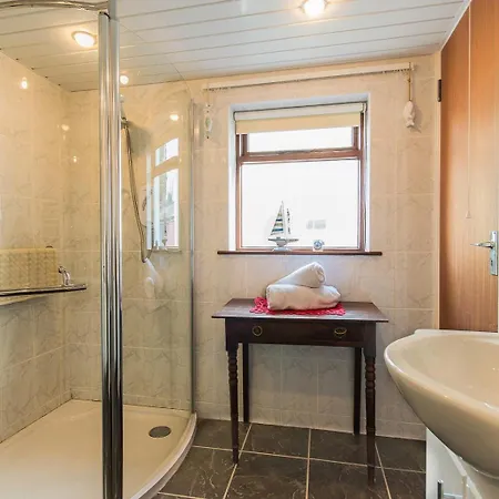 Family House Located Within A Short Stroll Of